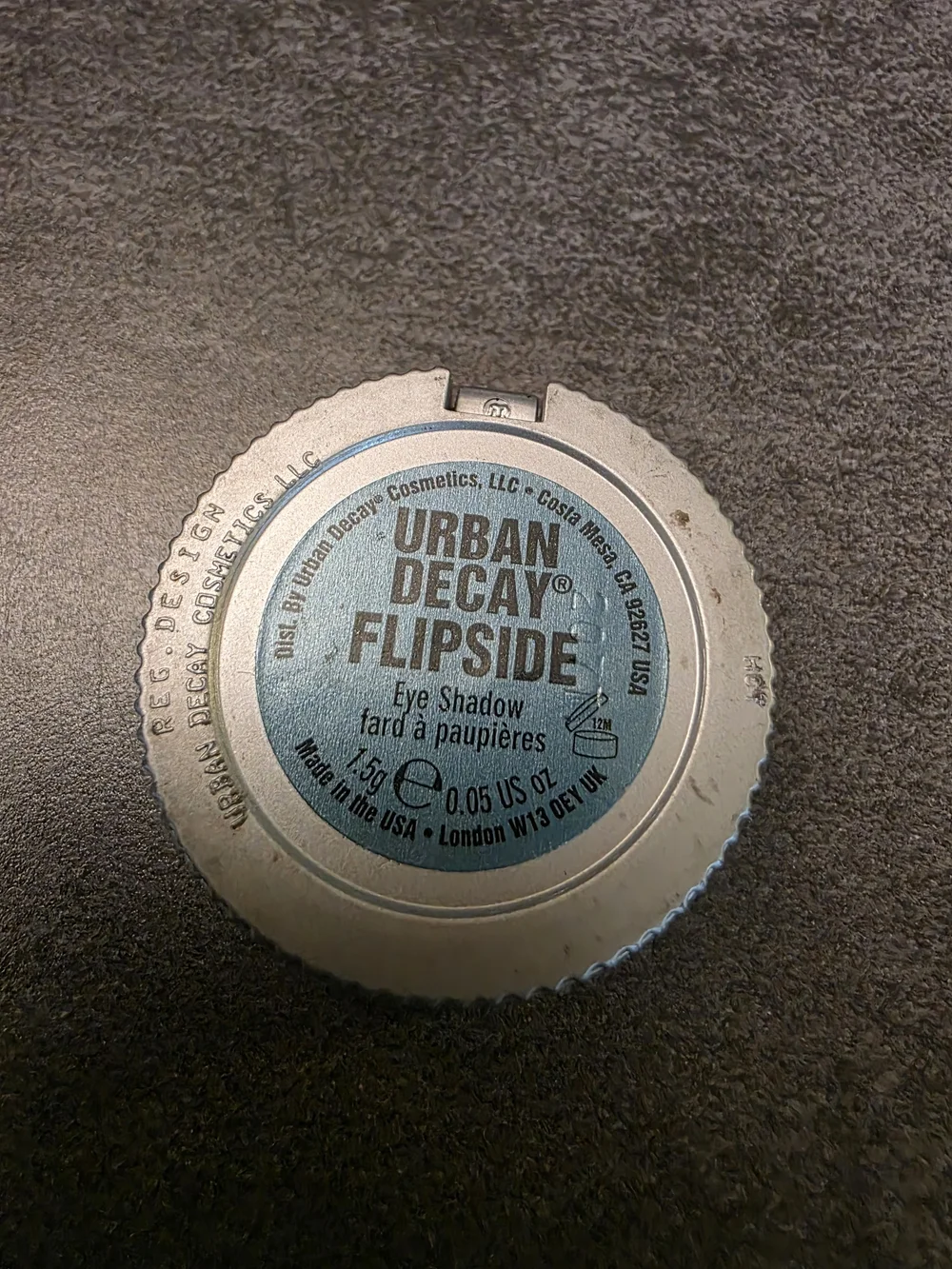 Urban Decay: FLIPSIDE Eyeshadow — Shimmery Bright Teal/Aquamarine Blue